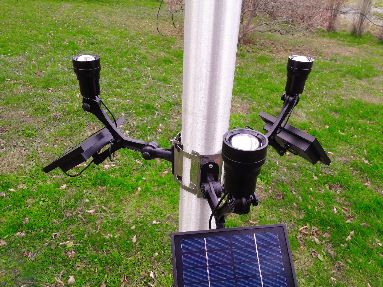 Extreme Commercial Solar CREE Flagpole Light